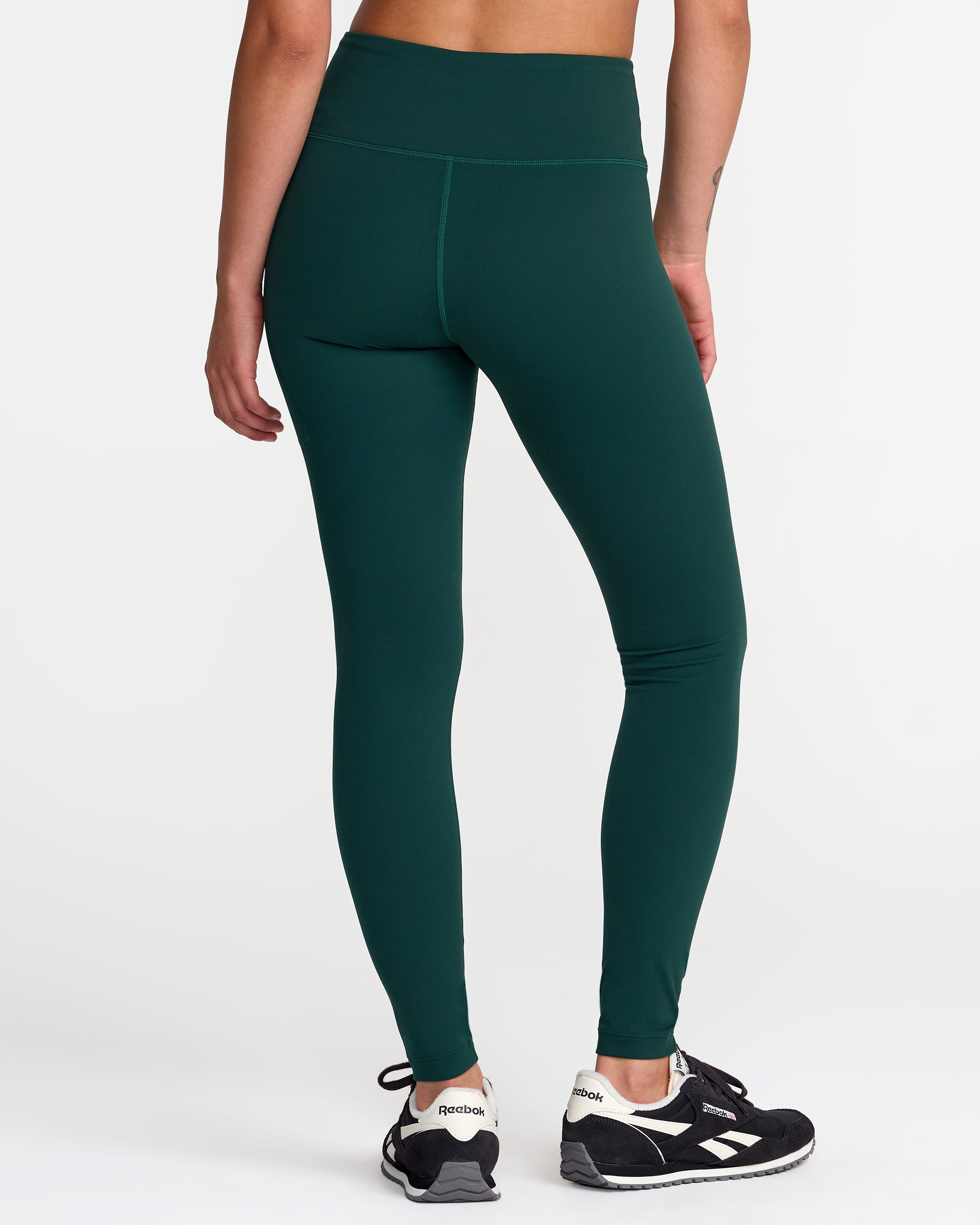 VA Essential Legging II - Image 8