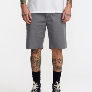 Weekend Stretch Short 20